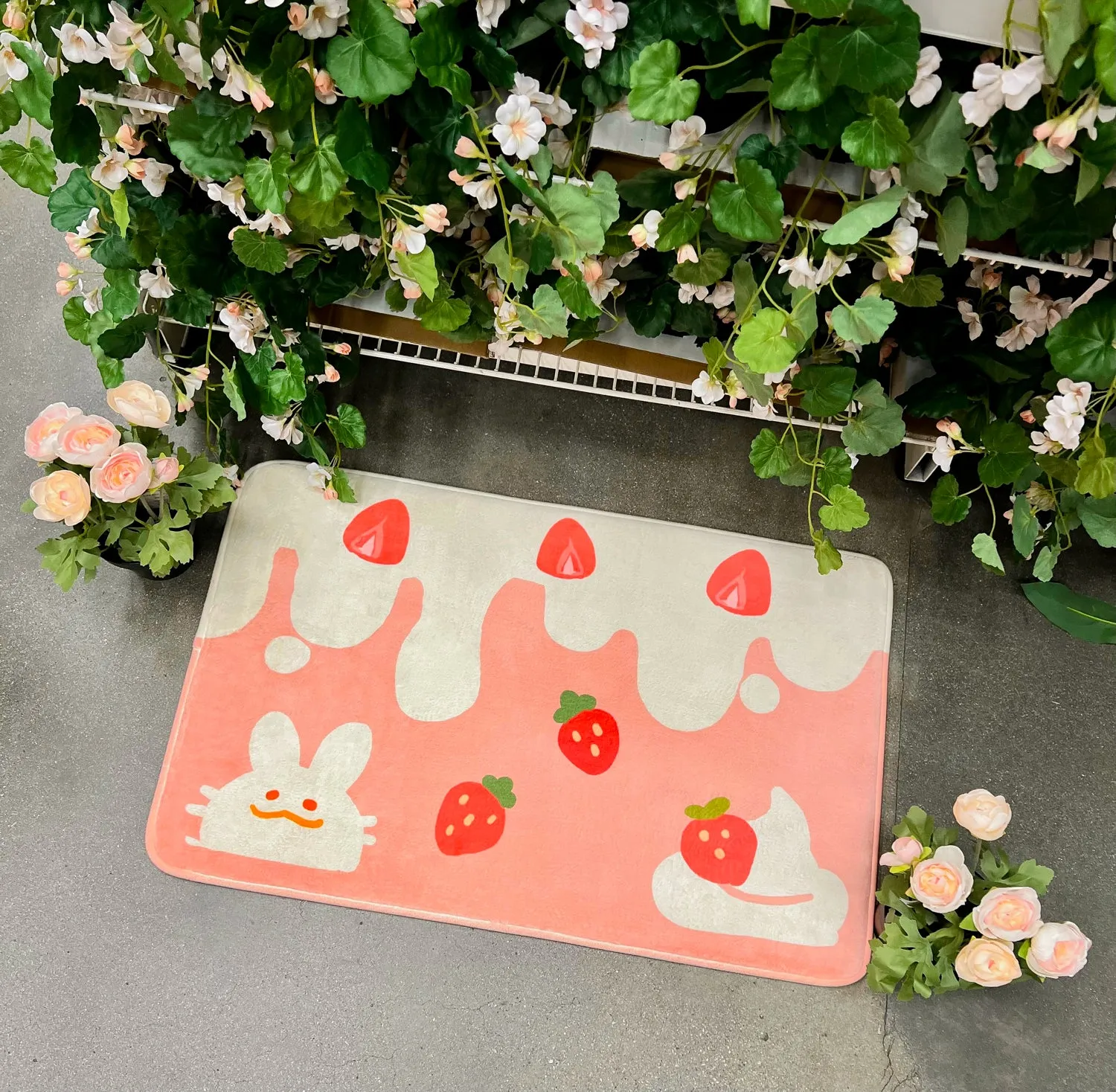 STRAWBERRY CAKE mat