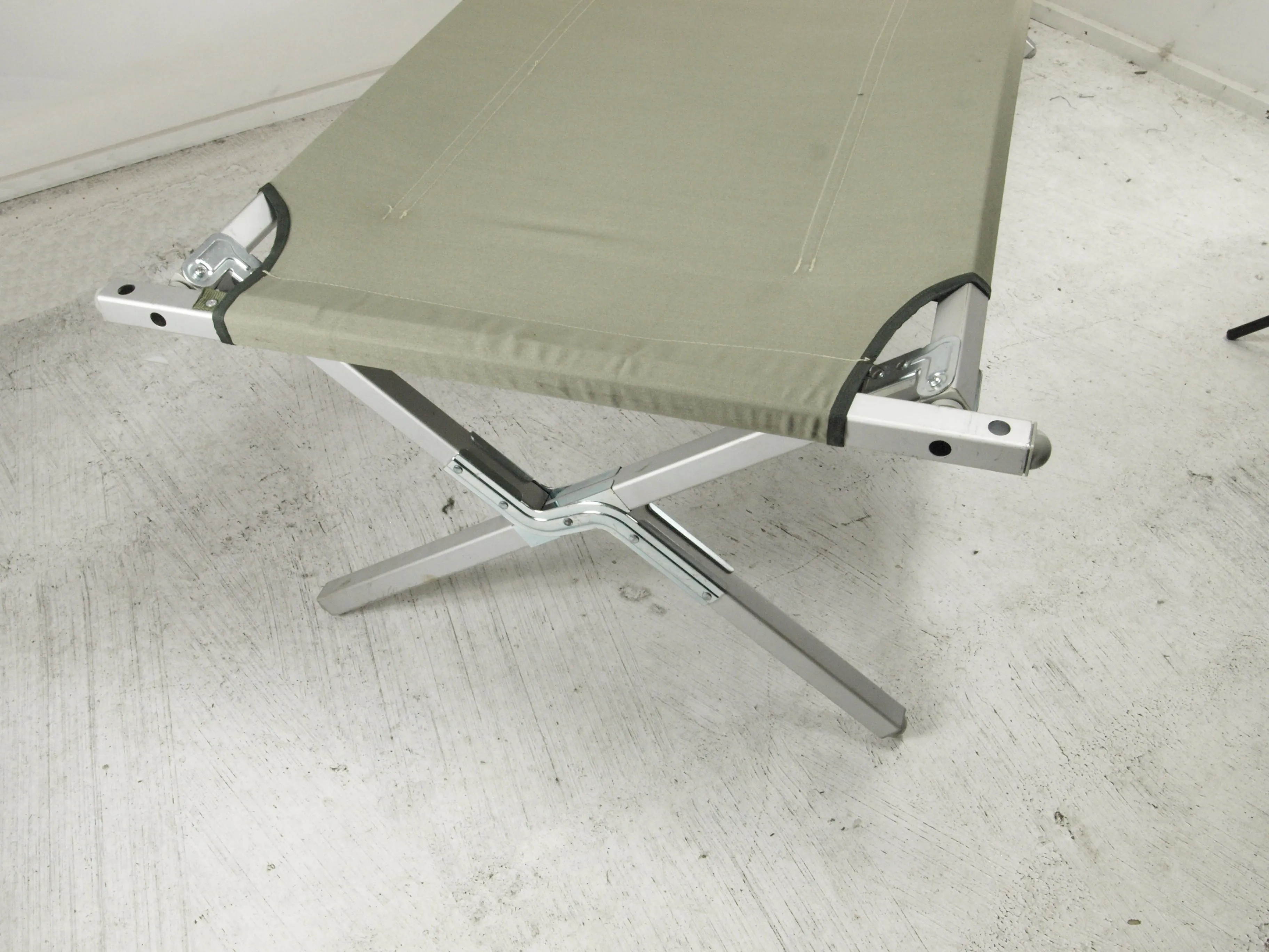 US / British army cot beds - genuine military surplus camp bed