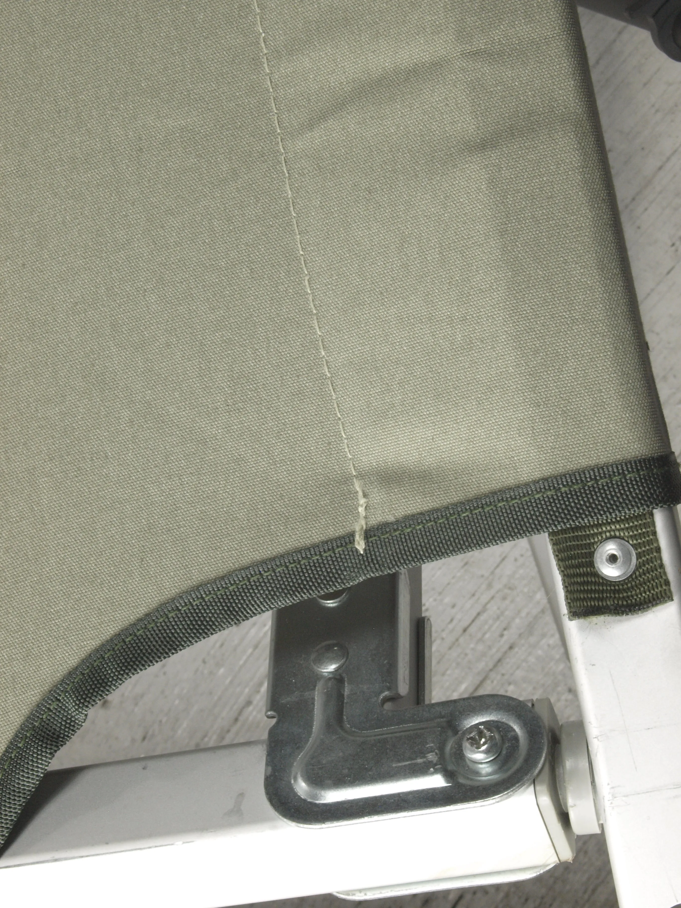 US / British army cot beds - genuine military surplus camp bed